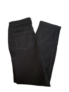Judy Blue Black Straight Leg Jeans with Studded Back Pocket